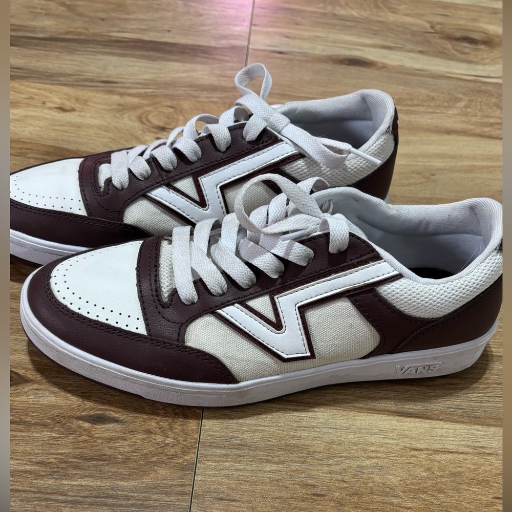 Vans Lowland 2.0 Shoes Womens  Size 9 Brown White Skate Sneskers Comfy Cush